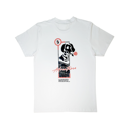 Polera Adventures Blanca